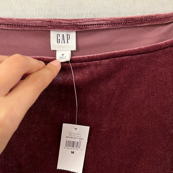 NWT GAP Factory Medium Velour Squareneck Top Burgundy Purple Stretch Vel… - Picture 2 of 13